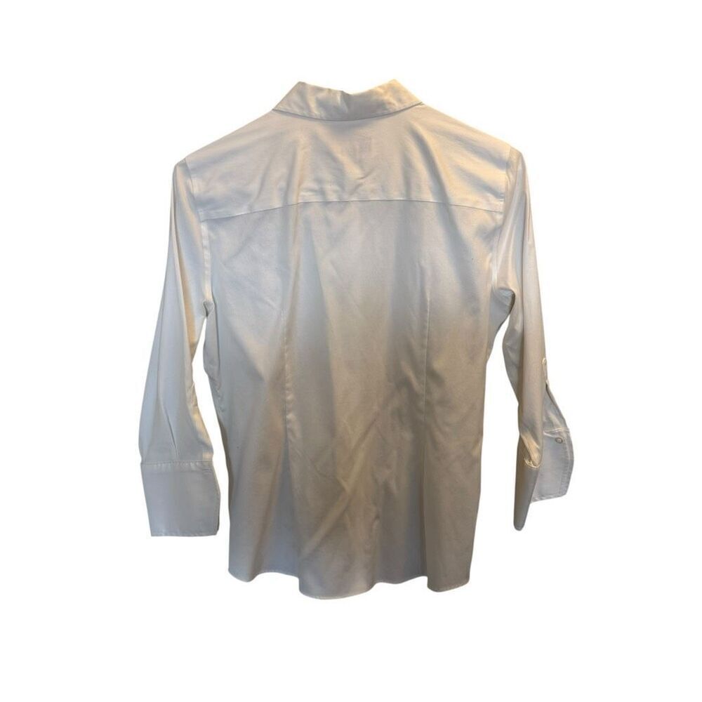 Beautiful Kirkland Costco women’s button down white blouse size medium (8/10) - Picture 2 of 3